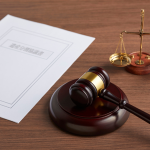 Do You Need a Lawyer to Sell a Property Phoenix 