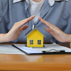 Home Insurance During the Sale of a House In Fort Worth