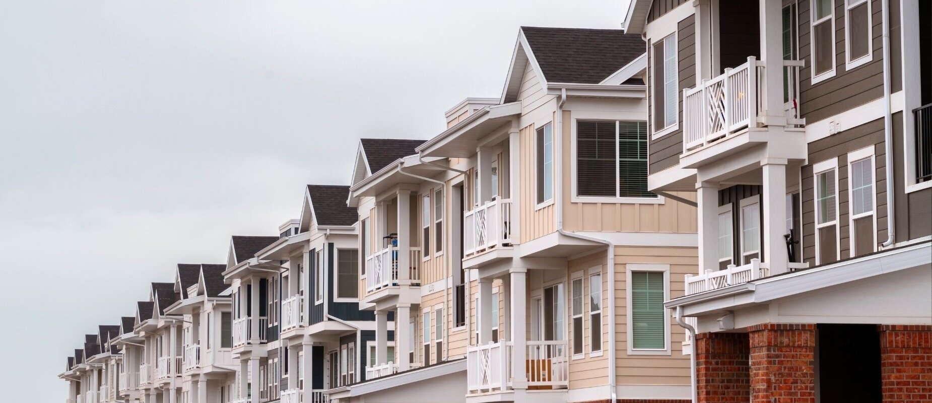 How to Sell Part of a Duplex in Texas
