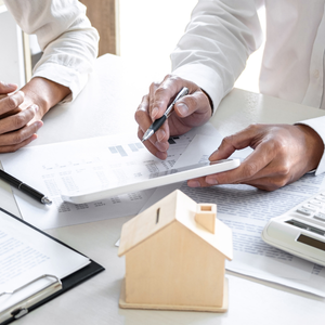 How Long Seller Stay in Home After Closing Texas