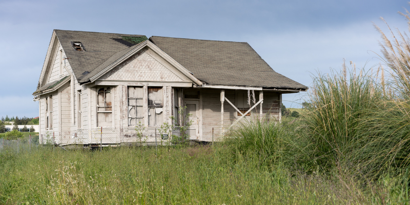 How to sell house needing repairs Garland