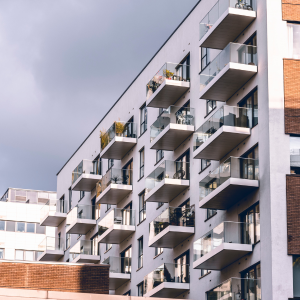 How to Sell an Apartment Complex with Legal Complications In Texas