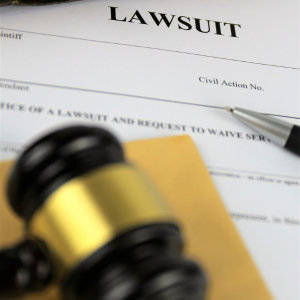 How to Successfully Sell a Self-Storage Amid a Lawsuit In Texas
