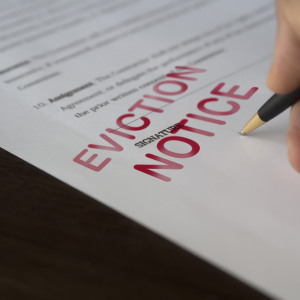 Selling an Apartment Complex With an Ongoing Eviction In Texas