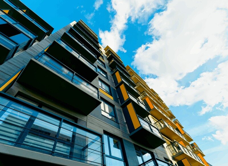 Selling an Apartment Complex with Pending Lawsuits Texas