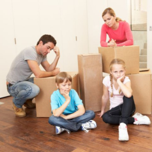 Family Downsizing With Children in Texas