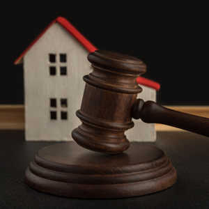 Selling a House Under a Pending Lawsuit Texas