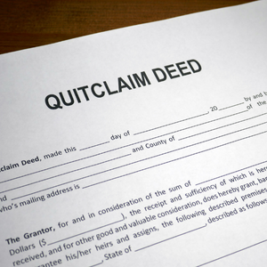 Is It Possible to Sell a House Using a Quit Claim Deed [market]