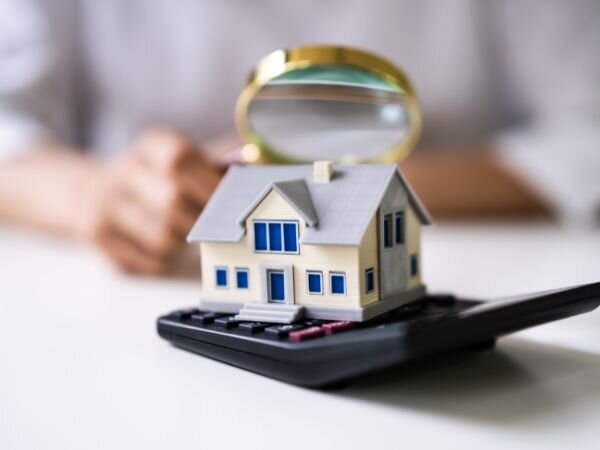 Who Handles the Payment for Appraisal and Inspection