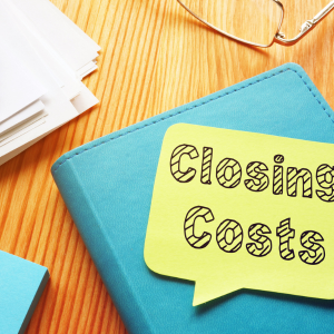 Who foots the closing costs when selling a house In Virginia