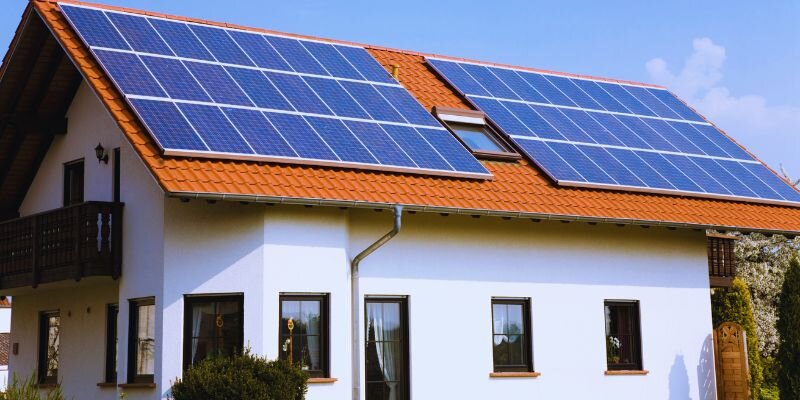 Selling a Home That Has Solar Panels Alexandria