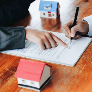 Understanding the Difference Between Title and Deed in
