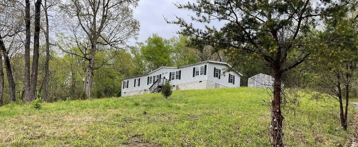 Mobile home on land for sale in Jefferson County TN