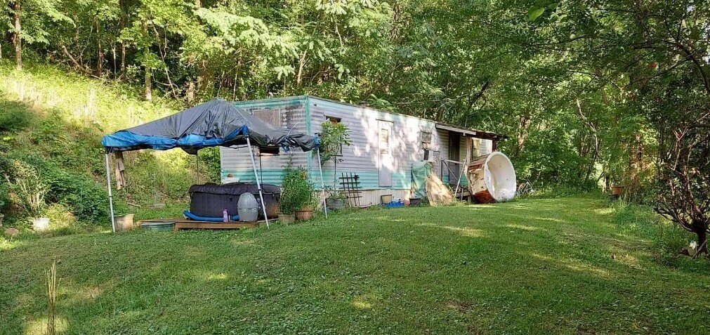 Mobile home on land for sale in Jefferson County TN