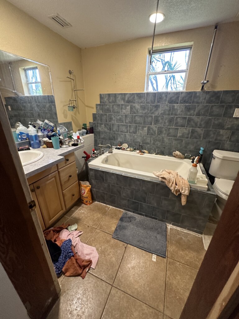 Bathroom photo of the house A+ Home Buyers purchased from Terry and Del. The bathroom needs some serious remodel. 