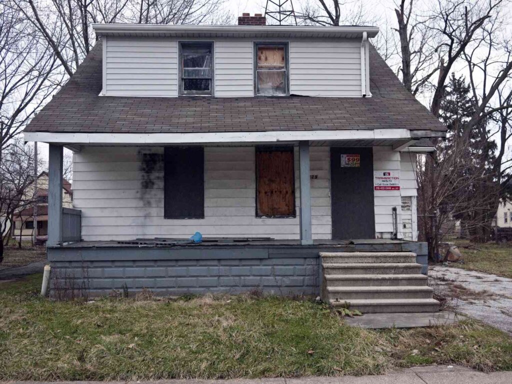 Sell Your Distressed Property in Hamburg, NY for Cash