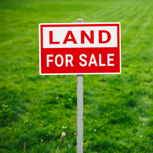 Ways to advertise land for sale in United States