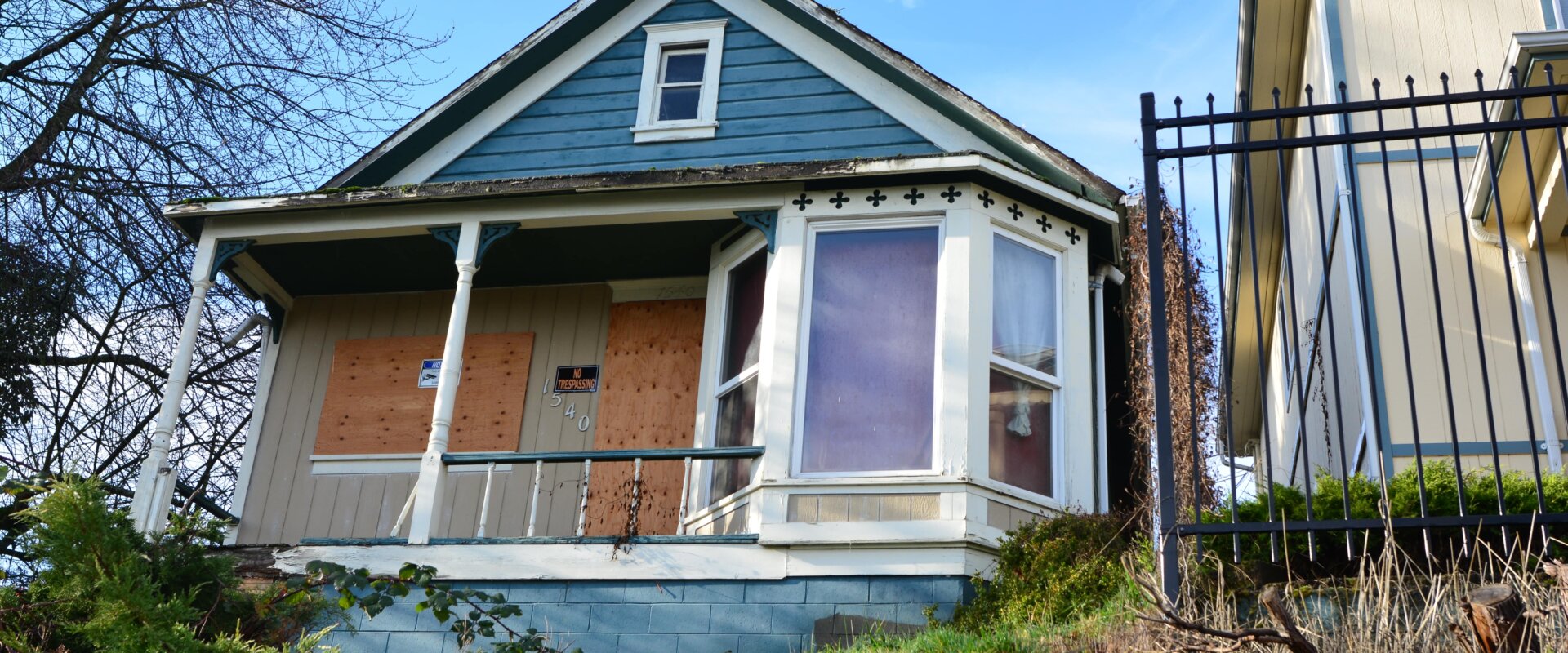 Condemned House In SF Bay Area