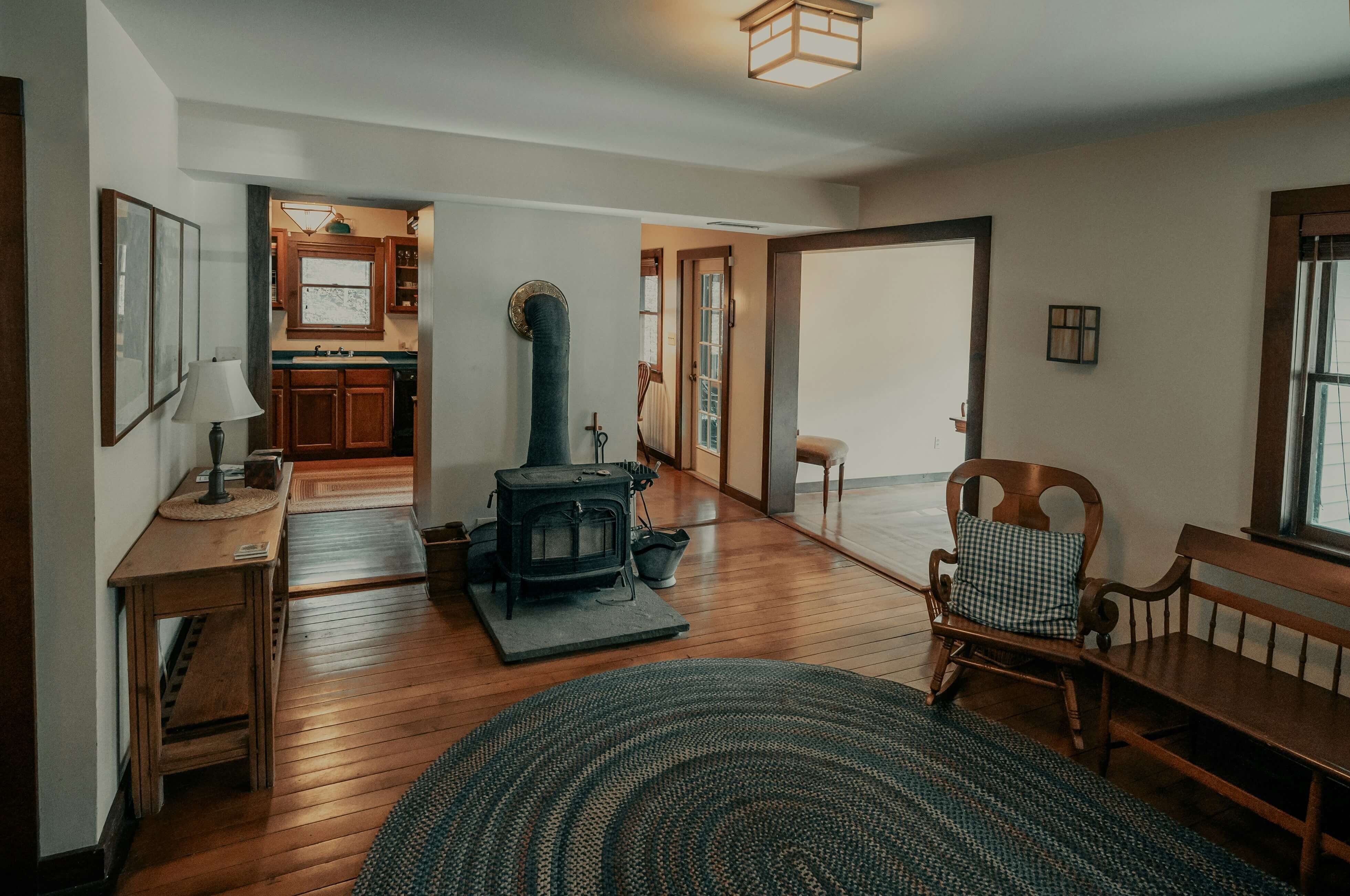Selling a house during a divorce