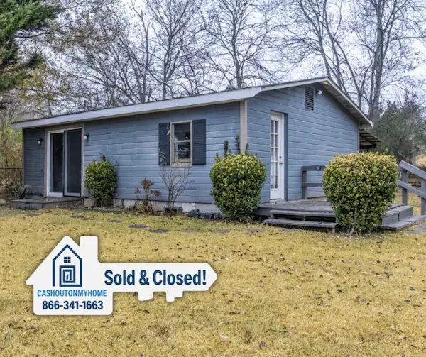 A single-family distressed house sold as is for cash in Chattanooga, GA
