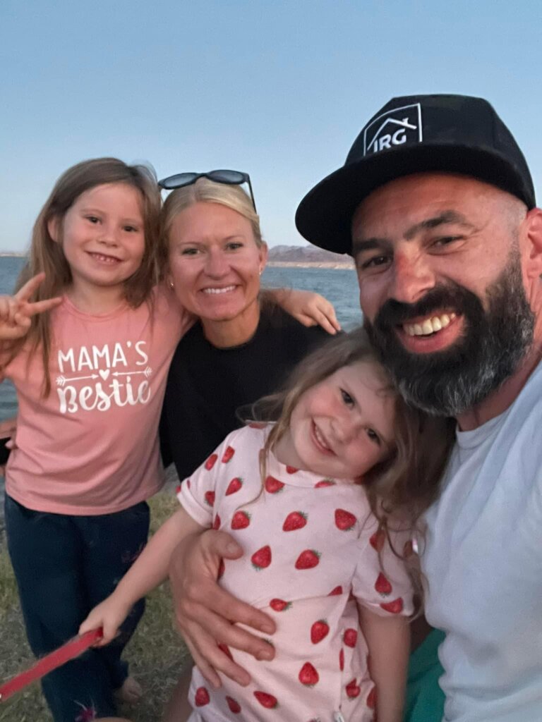 A photo of the isbell family