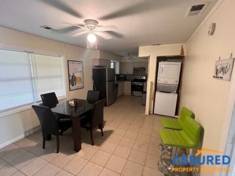 High Rental Yield and Growth Potential at 4975 Wilcox Way - 12