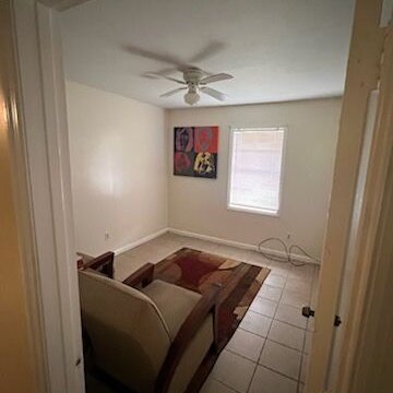 High Rental Yield and Growth Potential at 4975 Wilcox Way - 14