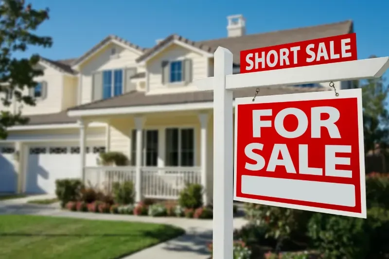 Short Sale as an Option