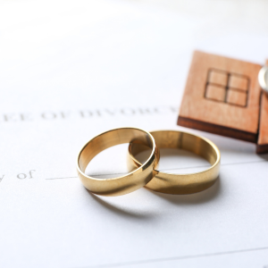 how to sell a house during divorce in Minnesota