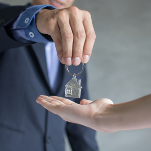 Paperwork for Selling Your Property Without a Realtor In Minneapolis