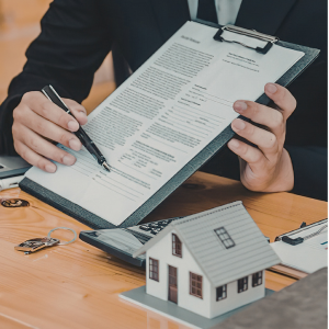 How a Title Differs from a Deed In Minneapolis