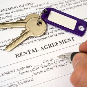 Can You Sell A House While Still Living In It