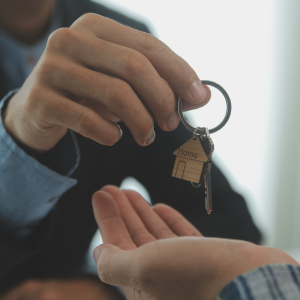 How Much Will a Realtor Charge to Sell My Property in Minnesota
