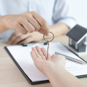 How to Sell A Rental Property With Tenants in North Carolina