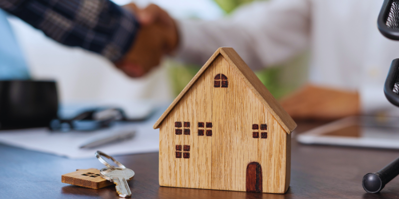 Selling a House to a Family Member [market_city]