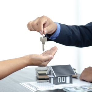 Sell My House With A HELOC In Illinois