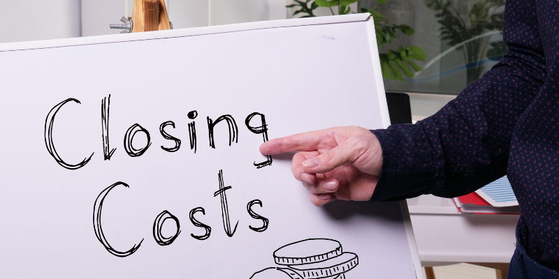 Who pays the closing costs, the seller Florida 