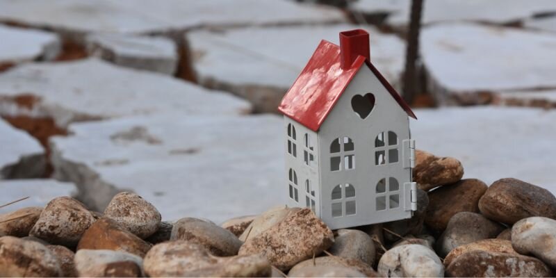 Marketing a Home With Foundation Issues in Florida