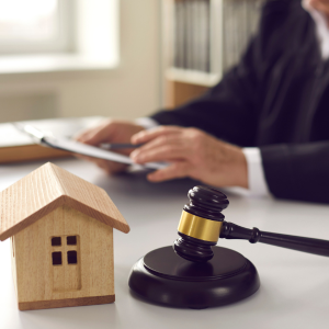 Do You Need an Attorney to Sell a House In Tampa