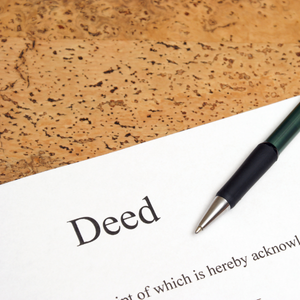 How Can a Name Be Removed from a Property Deed