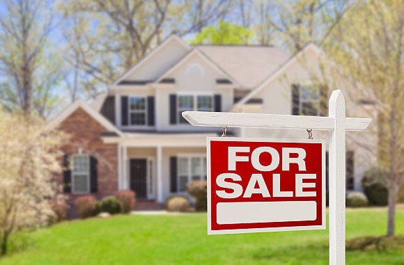 We buy houses CASH in Missouri.