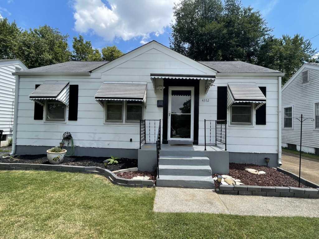 Sell your house to cash offer man in St. Louis