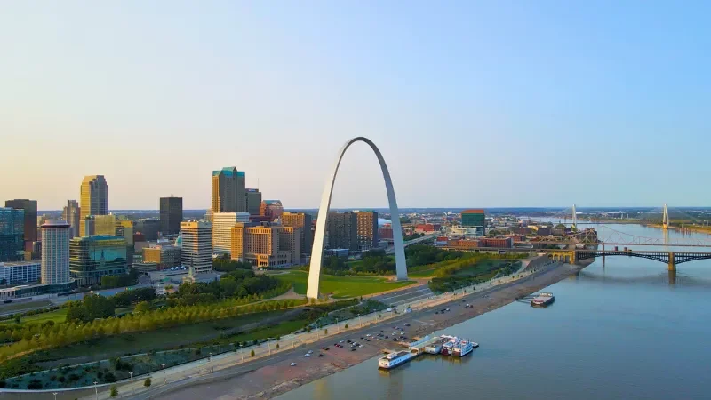 We Buy Houses throughout St. Louis and Missouri