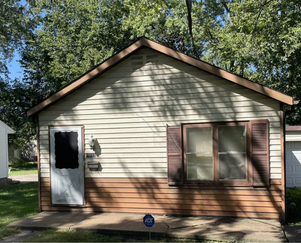 Cash Offer Man buys houses in Woodson Terrace, MO