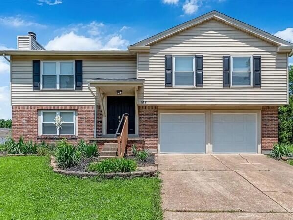 Cash Offer Man buys and renovates Houses in St. Charles, MO