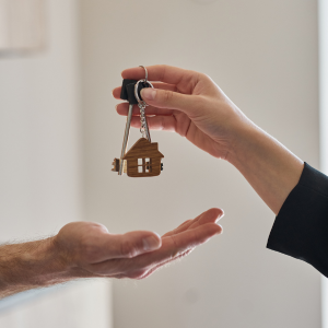 Sell My House with lien Rhode Island