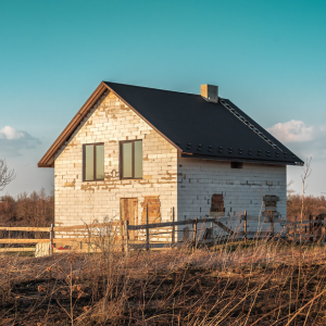 How to Draw Buyers to Your Distressed Property in Atlanta, GA