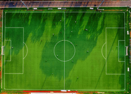 how big is 10 acres of land