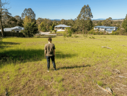 buying land for tiny home