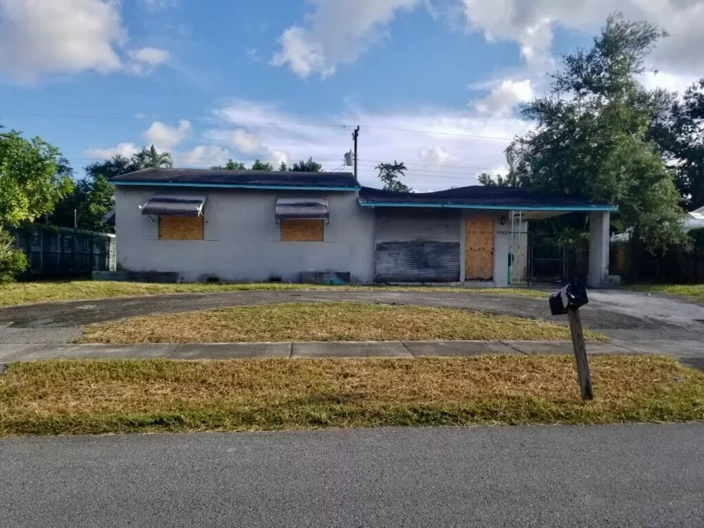 sell my house fast Apollo Beach, Florida